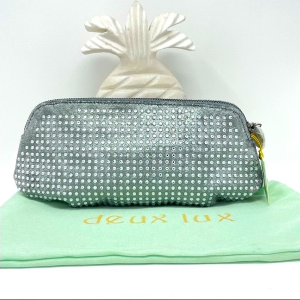 Deux Lux Twinkle Star Crystal Embellished Velvet Clutch Evening Bag